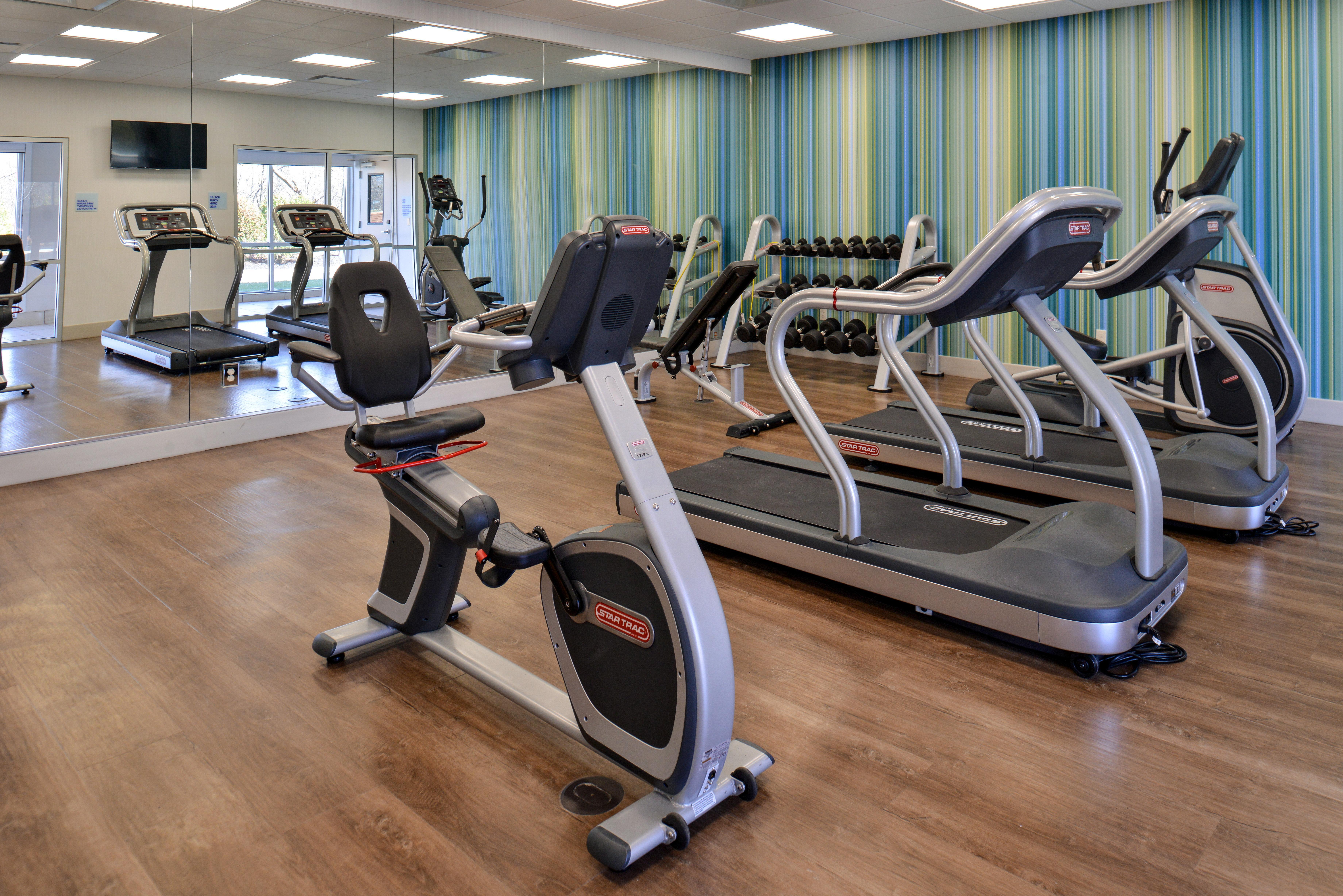 Holiday Inn Express & Suites - Brighton South - Us 23 By Ihg Esterno foto