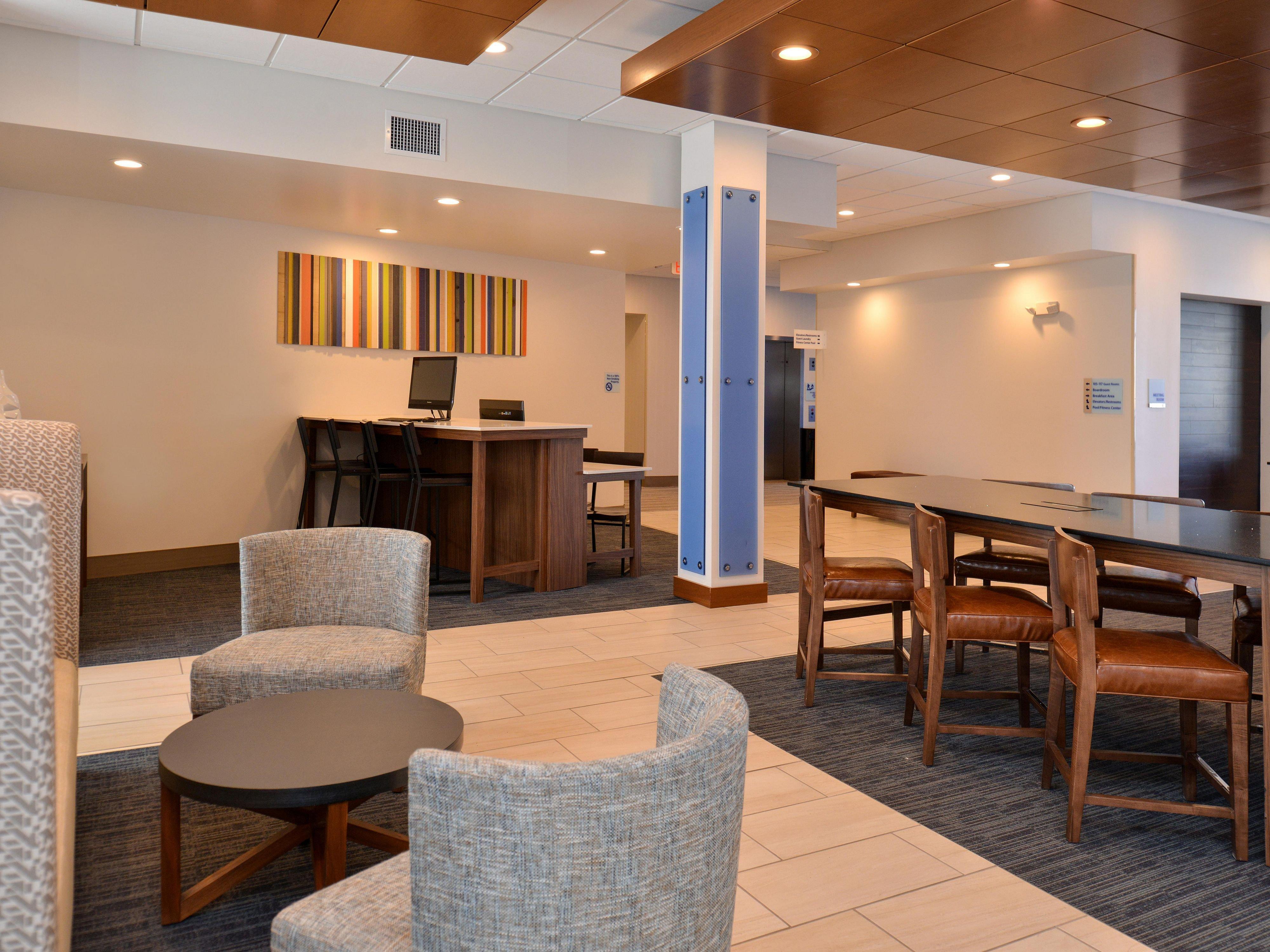 Holiday Inn Express & Suites - Brighton South - Us 23 By Ihg Esterno foto